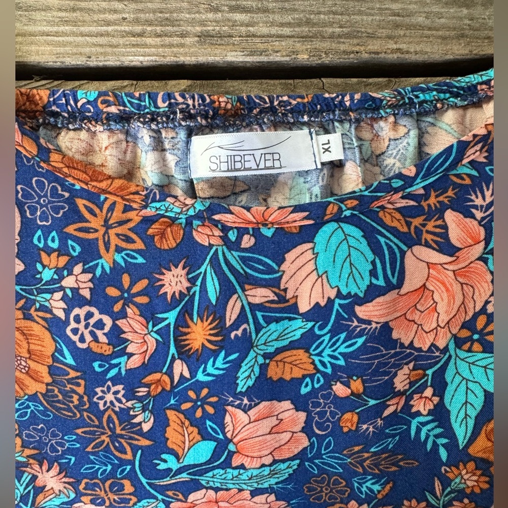 Floral Midi Dress with Spaghetti Straps - Picture 5 of 6